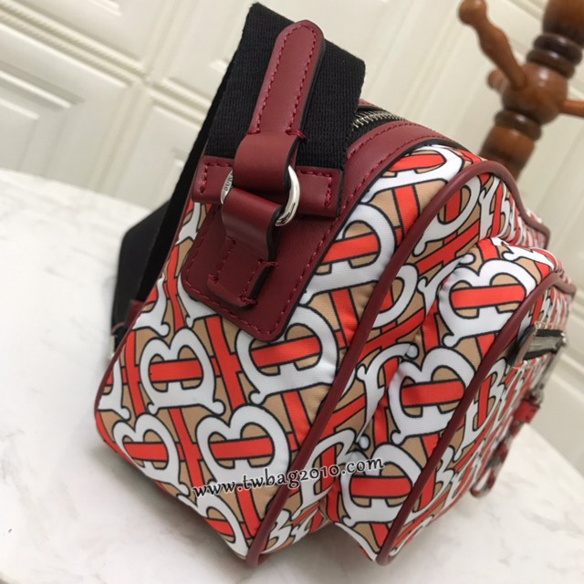 Burberry專門店新款Vintage復古格紋斜背包 巴寶莉肩背相機包男包 yxb1475